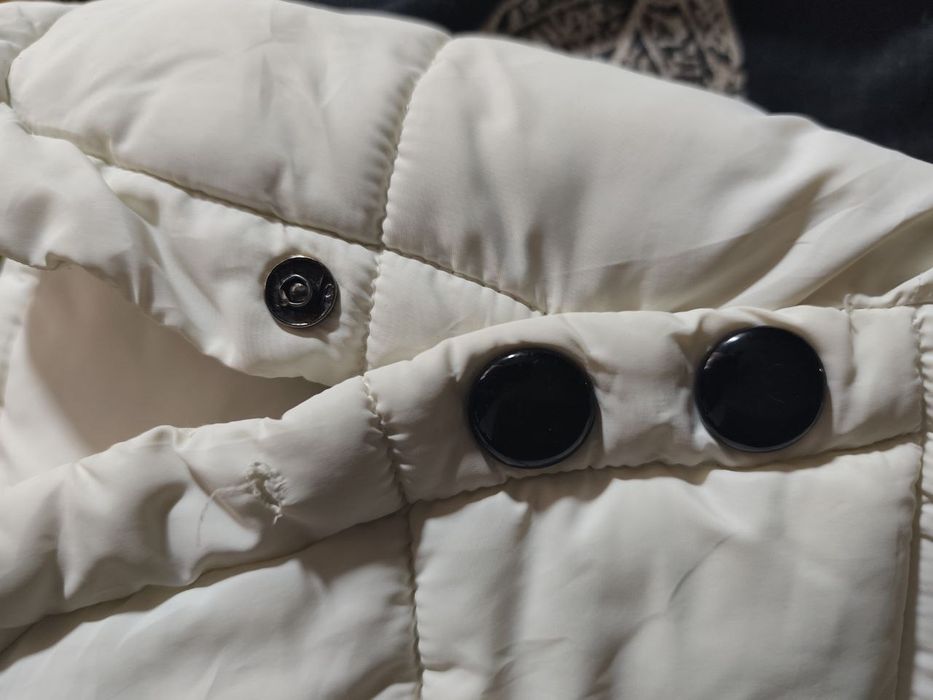 Продается женская куртка б/у