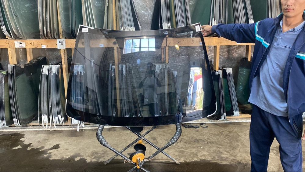 Замена боковые автостекло