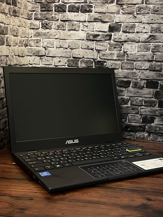 Notebook Asus E210M | Ноутбук Асус Е210М