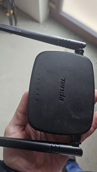 Router 4G SIM WI FI  , Tenda N 300, 4G05