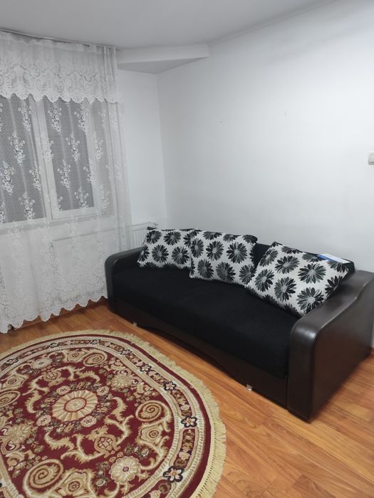 Când/închiriez apartament 2 camere semidecomandat zona gara B  Caracal