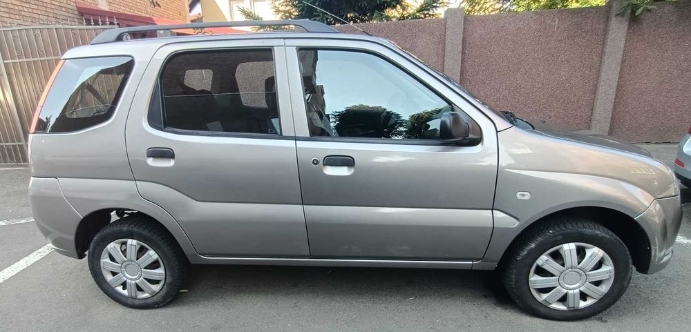 Vand Suzuki Ignis 2004 1.3 benzina