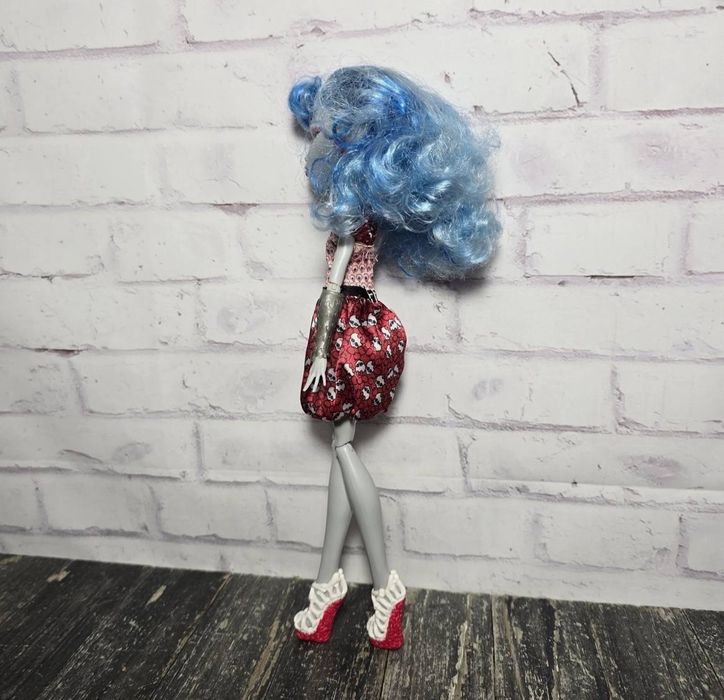 Гулия Monster high