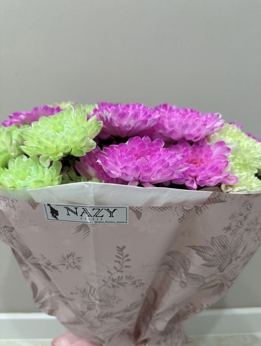 Огромный букет хризантема