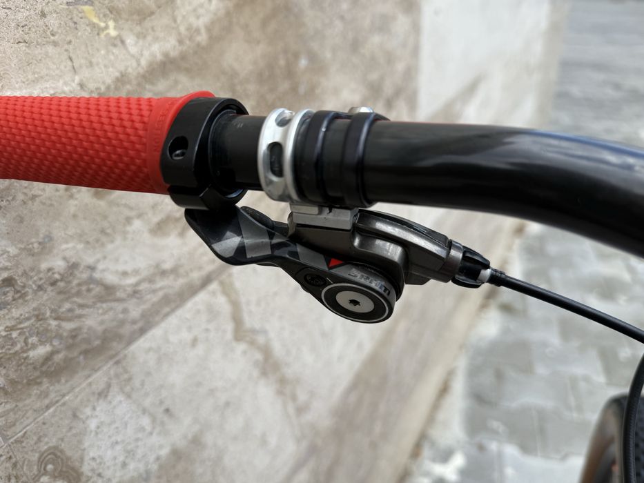 Карбонов велосипед Specialized Stumpjumper Expert Carbon
