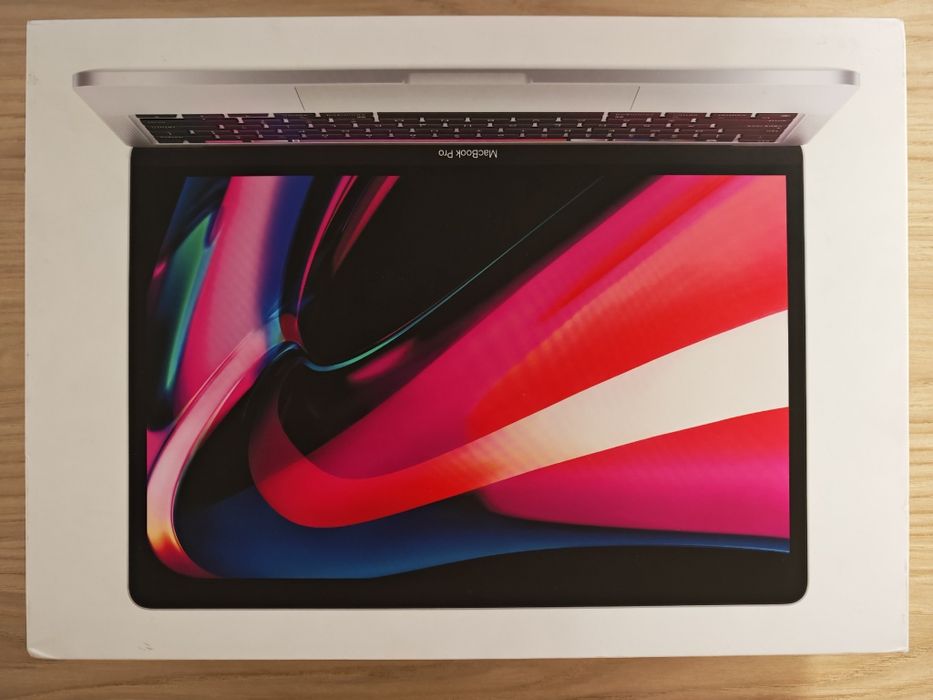 Mac book pro 13/8/256