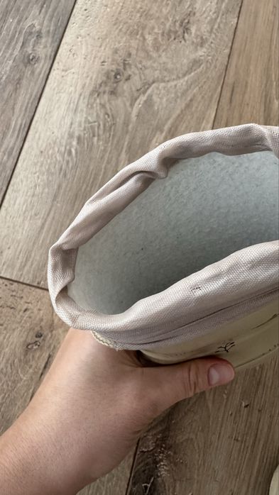 Продам резиновые сапожки  24 размер