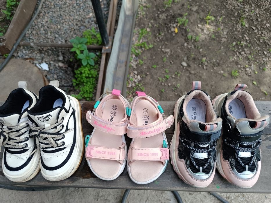 Продам обувь для девочки!