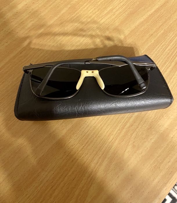 Vând sau schimb cu telefon Ochelari Persol originali made in italia
