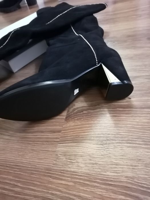 Сапоги замшевые новые