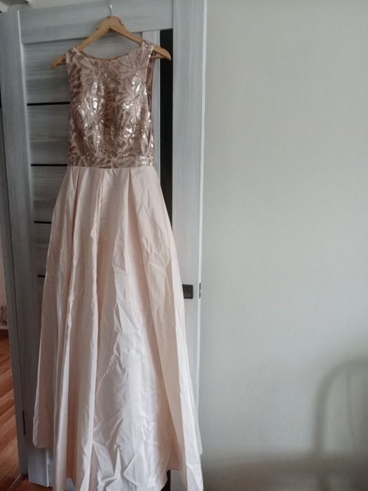 Платье вечернее продаю г.Алматы