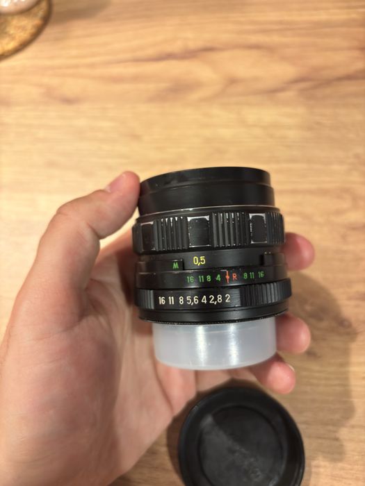 Обектив Helios 44M-4 KMZ страхотен