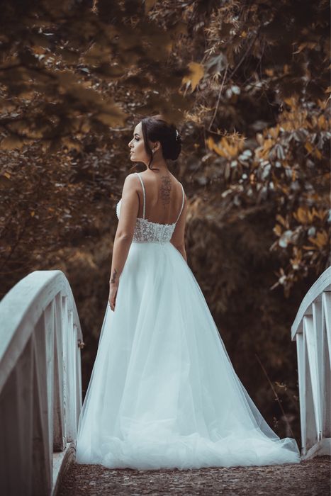 Булчинска  рокля - нежна и ефирна