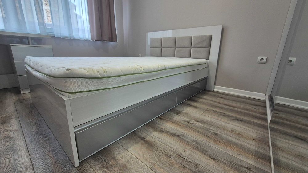 Легло с подматрачна рамка и двулицев матрак 120/200