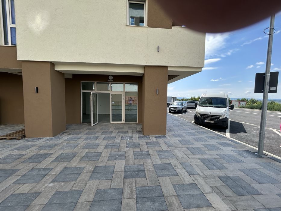 Inchiriez Spatiu Comercial in Copou!!!