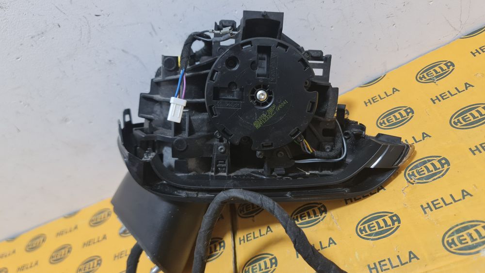 Brat oglinda semnalizare Volvo XC90 XC60 2 II 2019+