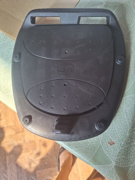 Placa givi monolock