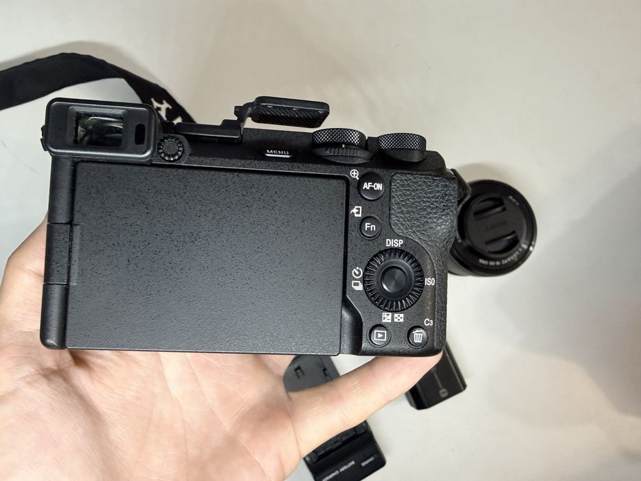 Sony A6700 объективпен, затвор 5147