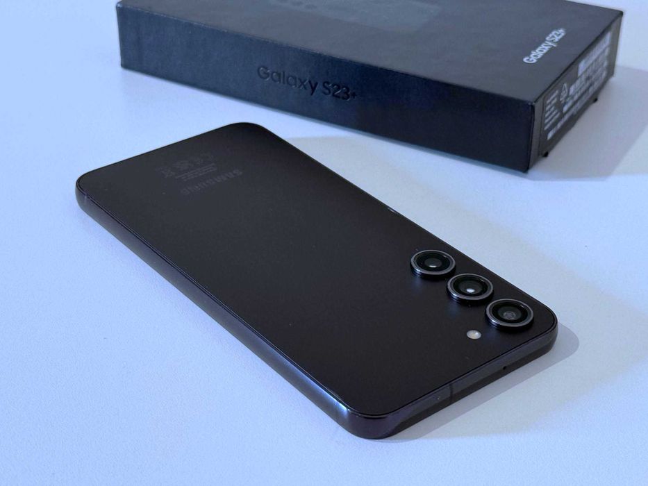 Бартер! Samsung Galaxy S23 Plus Phantom Black (Черен)