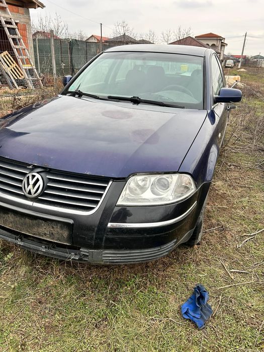 Vand/dezmembrez vw passat 2003 1.6Benzina+GPL