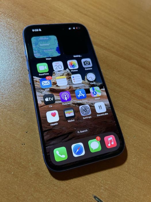 iPhone 16 128GB цвят Ultramarine Перфектен