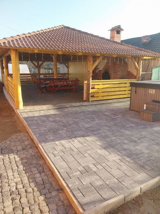 cabana,pensiune,inchirieri,ciubăr