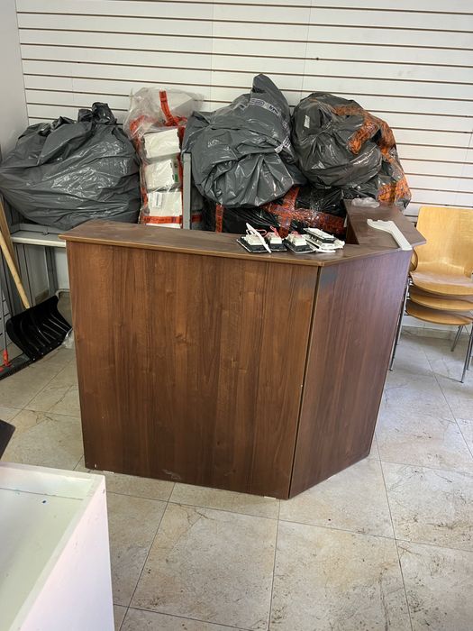 Продам ресепшен срочно