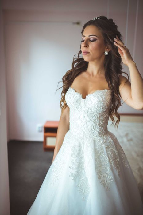 Булчинска дизайнерска рокля H. Chuchev