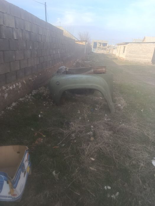 Продам ЗИЛ на запчасти