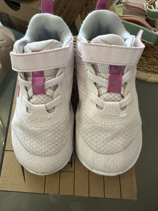 Детски маратонки и сандали Nike, Hugo, Zara