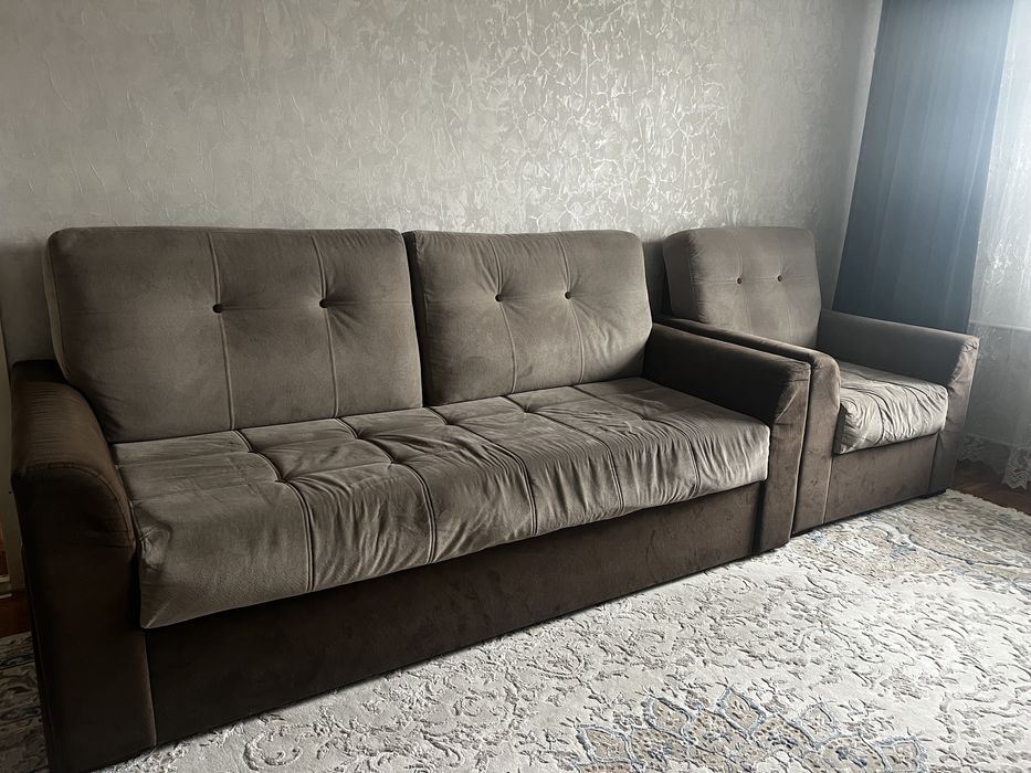 Диван с креслами