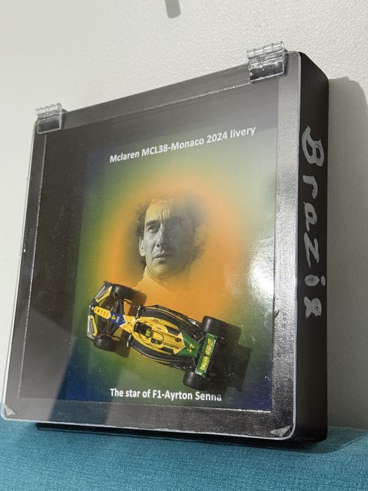 Rame auto cu orice masina bburago scara 1:43