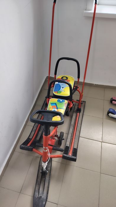 Продам снегокат детский