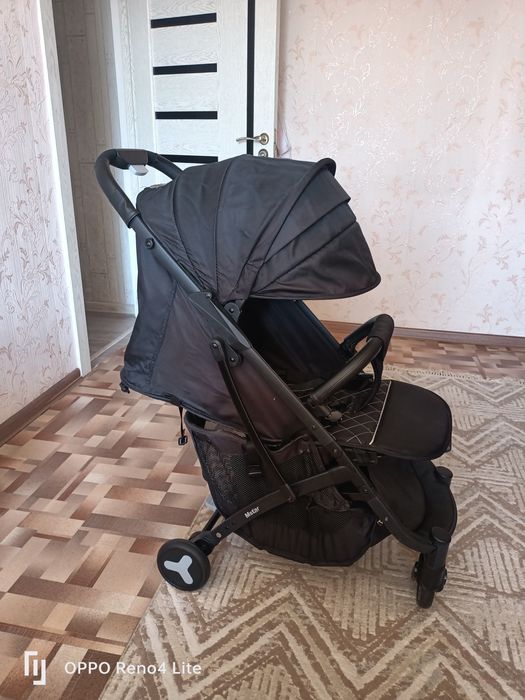 Детская коляска в хорошем состоянии