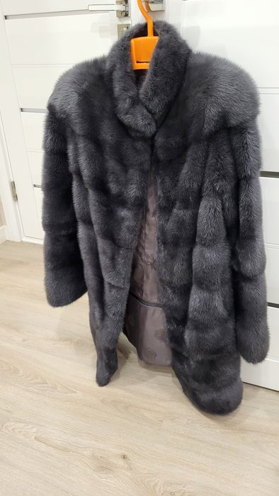 Женская   норковая  шуба