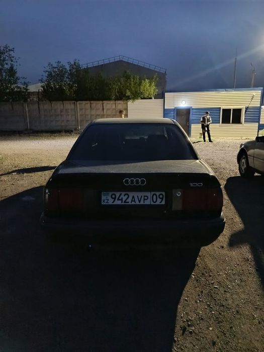 Audi 100 C4 2.3 МКПП