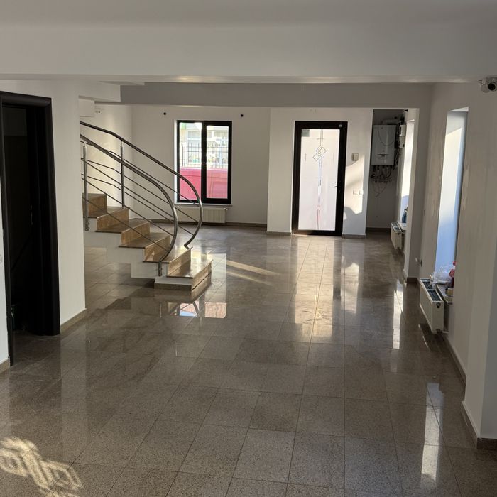 Spatiu de inchiriat Strada Violetelor intersectata cu Henri Coanda