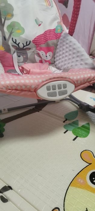 Chippolino Бебешки музикален шезлонг + ПОДАРЪК