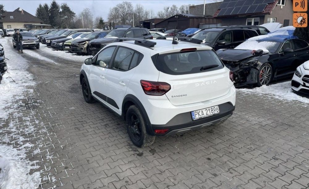 Vând Dacia Sandero Stepway 2024 12700 km