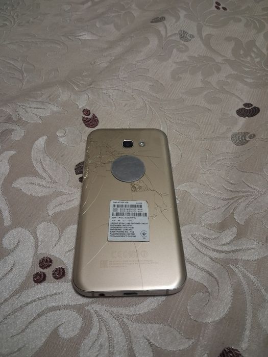 Samsung A7 SM-A720F/DS
