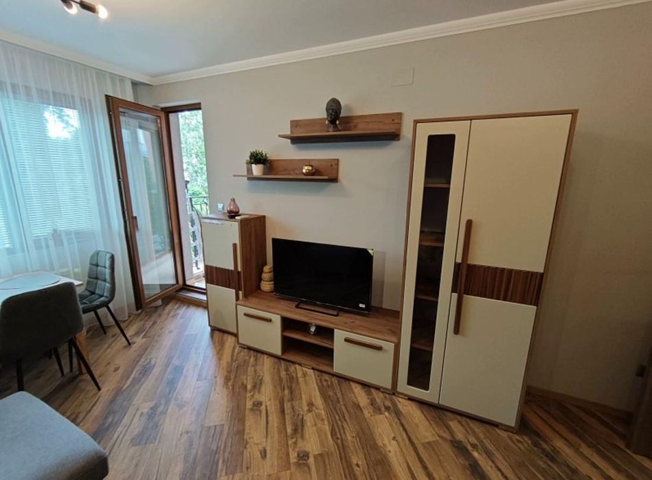 Дава се под наем Двустаен апартамент в София, Красно село - 65 кв.м за 649 € - Снимка #3