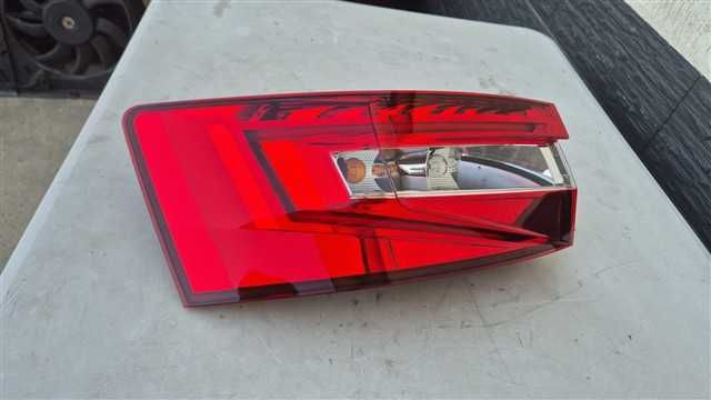 Stop Lampa stanga spate Skoda Superb an 2015 - 2018 cod 3V5945207A