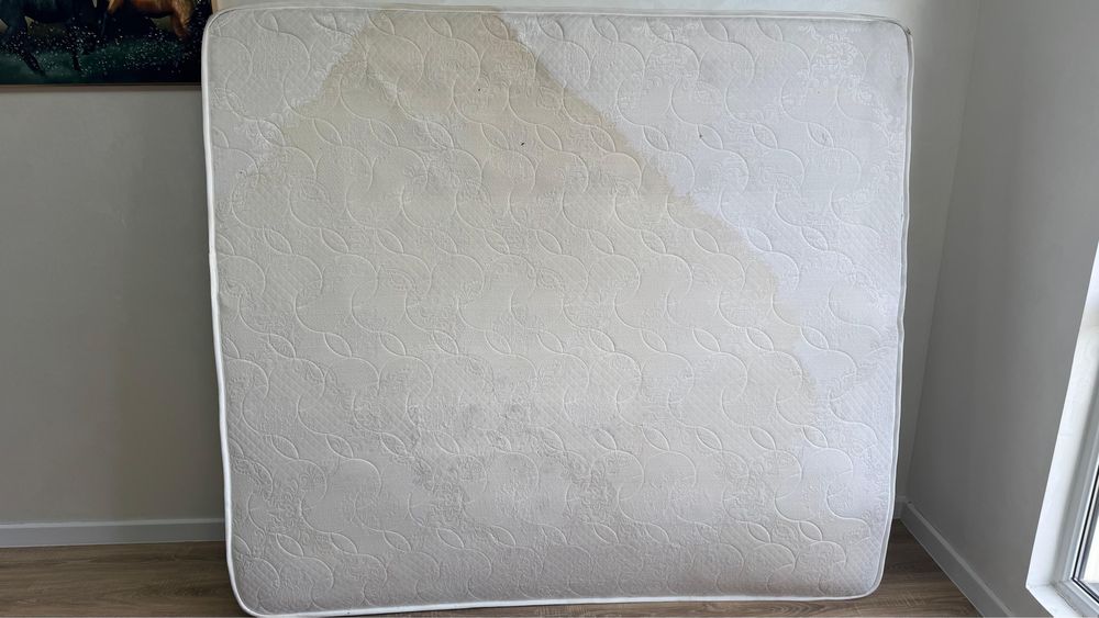 Матрас для кровати