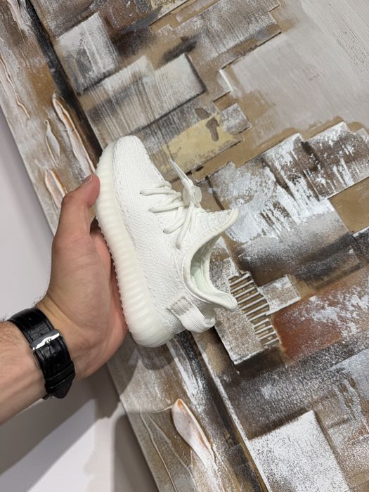 Adidași Yeezy copii – stare nou