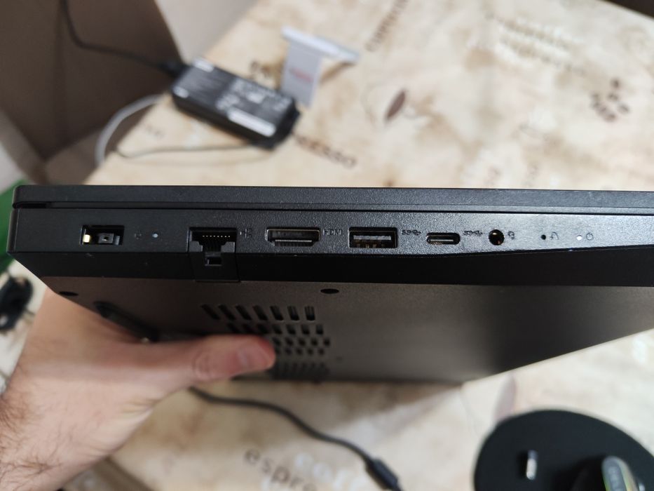 Vând laptop Lenovo ideapad Gaming 3