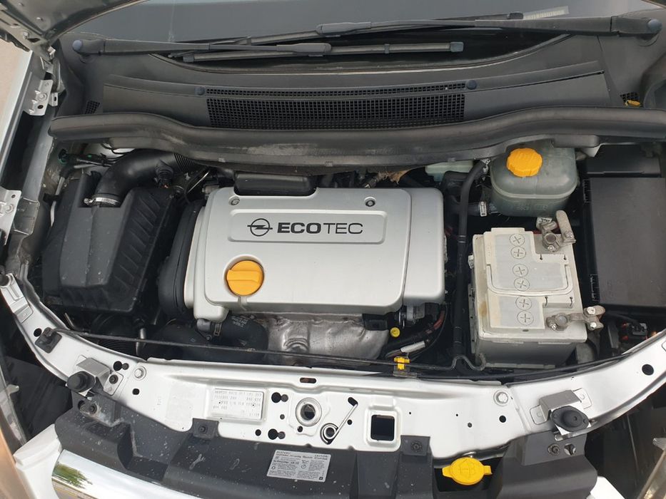 НА ЧАСТИ! Opel Zafira B 1.6i CNG МЕТАН Z16YNG 94 кс. 7 местна
