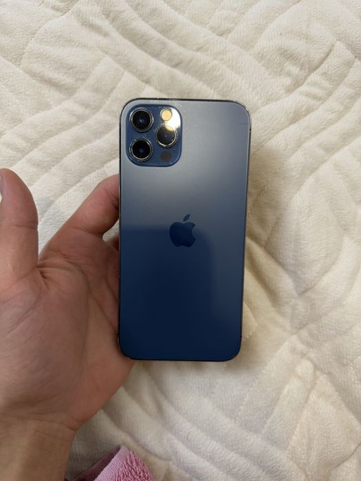 Айфон 12про 256  срочнооо