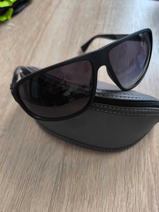 Слънчеви очила EMPORIO ARMANI
