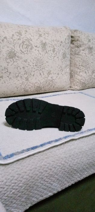 Продам осенние сапоги