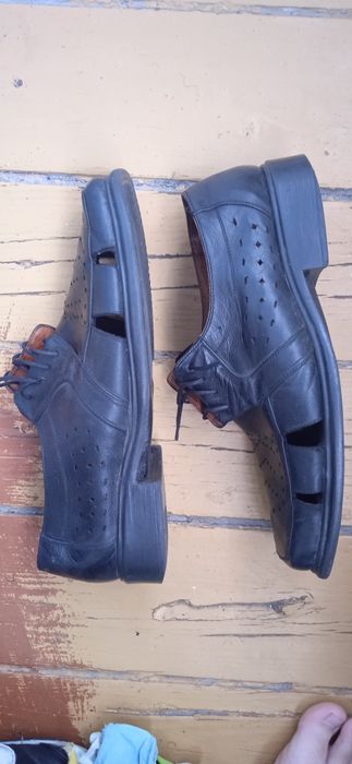 продам обувь в отличном состоянии